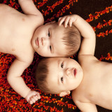 babies-twins-sun-burst-rug